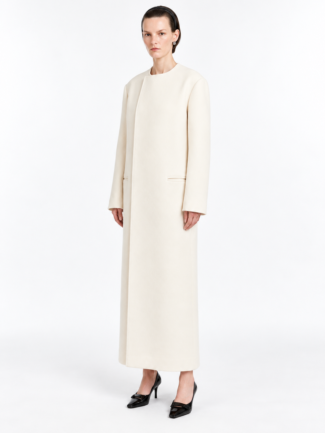 ISOLA COAT view 3