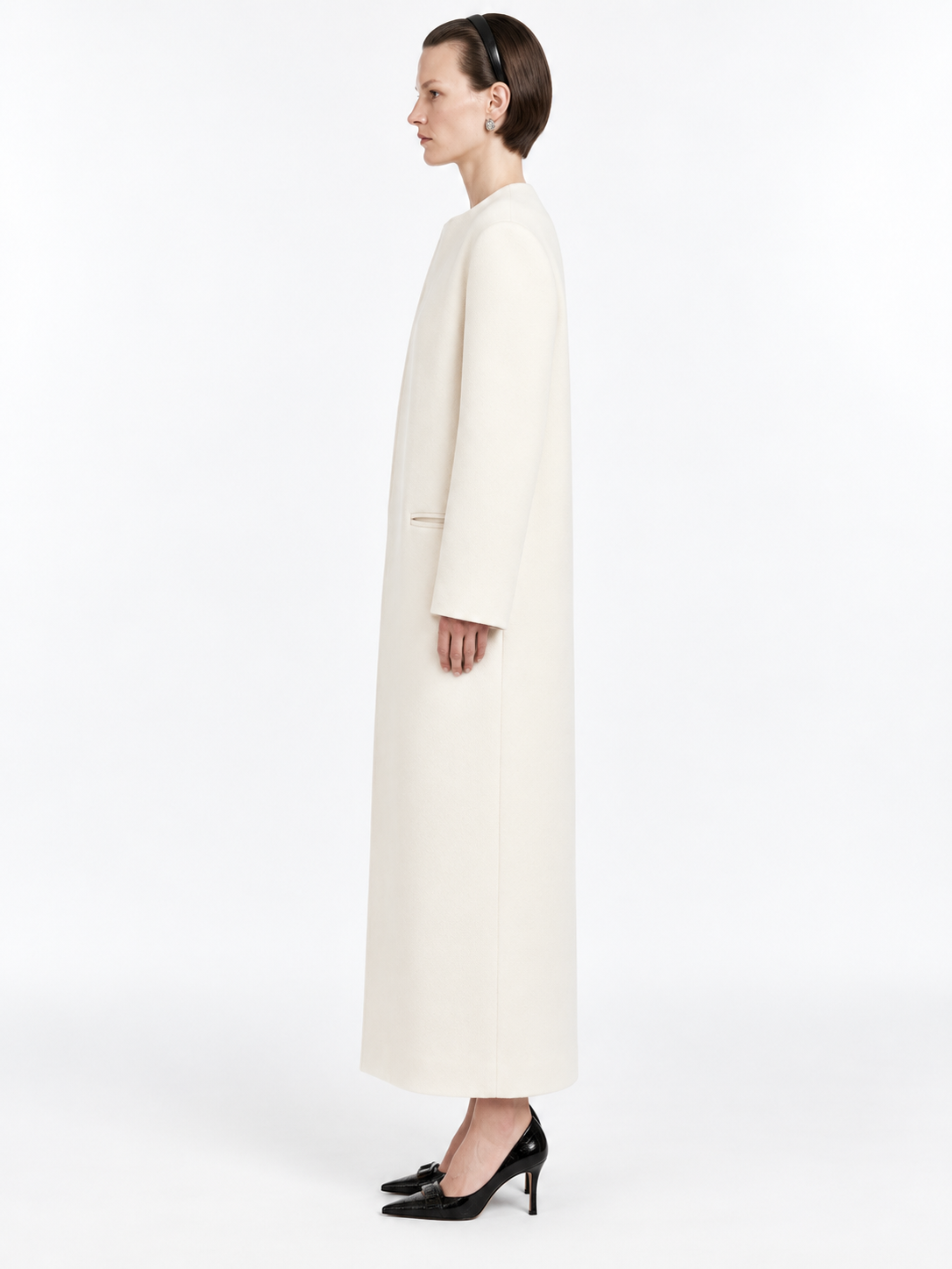 ISOLA COAT view 4