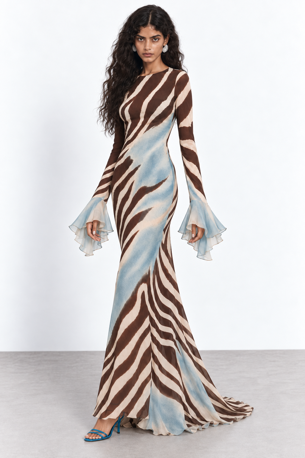 LOLA DRESS view 5